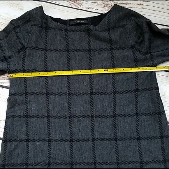 Tahari Windowpane Plaid Check Merino Wool 3/4 Sleeve Top - Picture 2 of 6